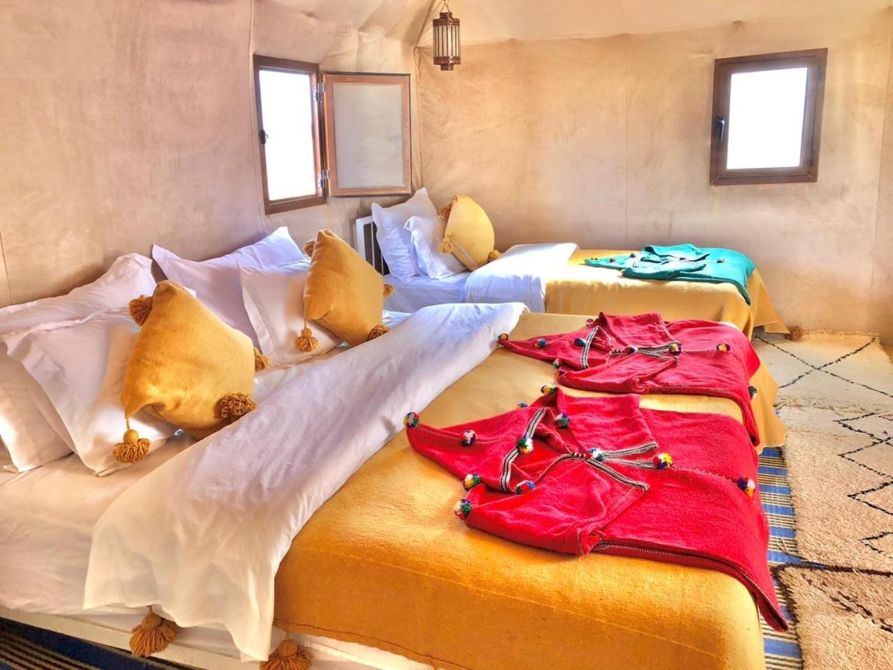 Sahara Vibes Luxury Camp Villa Merzouga Eksteriør billede