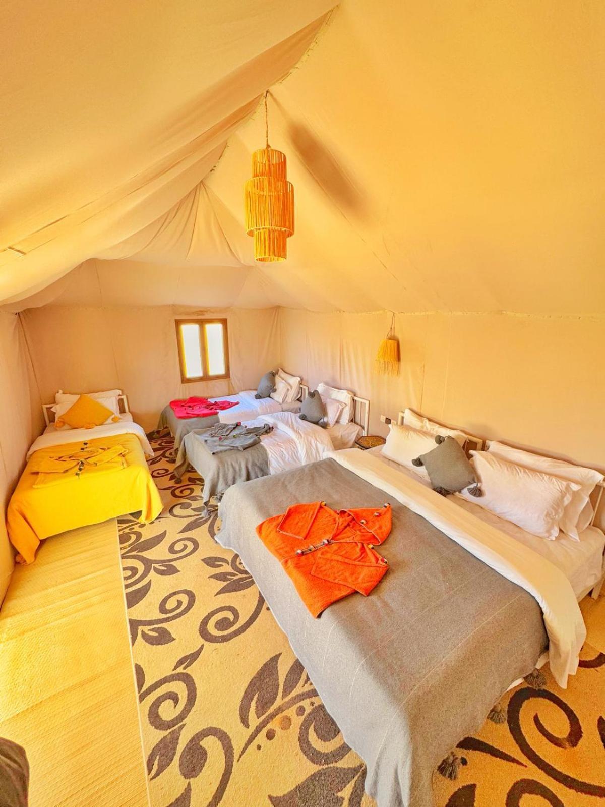 Sahara Vibes Luxury Camp Villa Merzouga Eksteriør billede